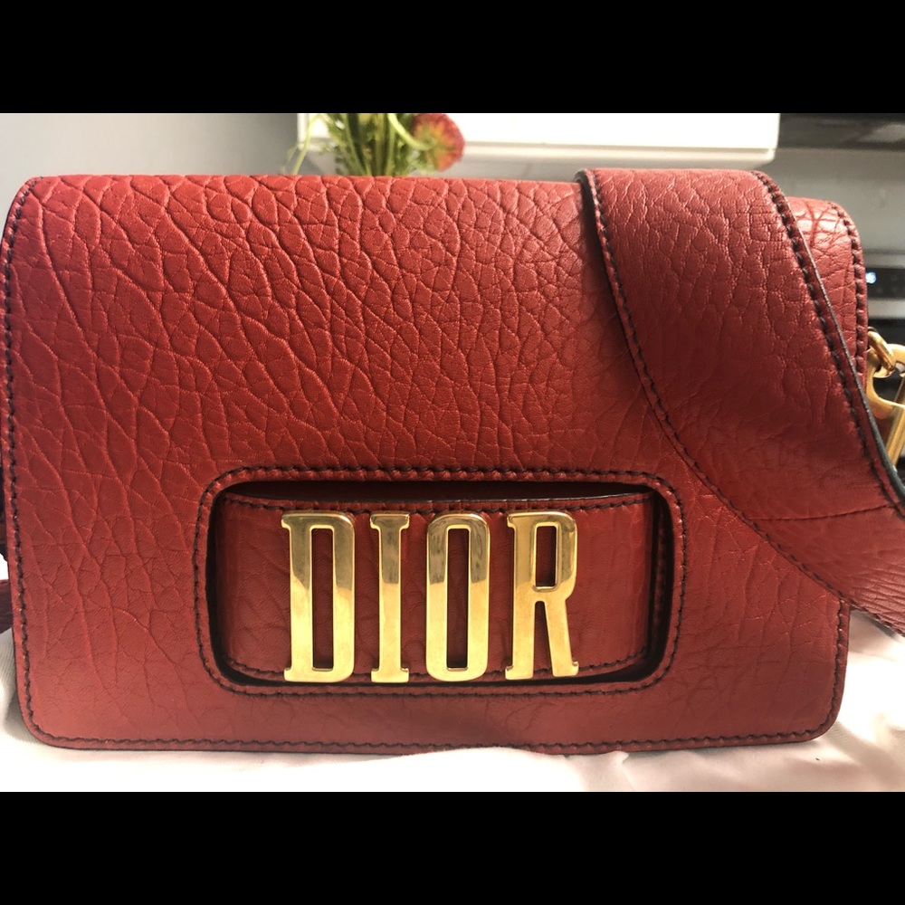 Dior evolution red calfskin with strap - Picture 2 of 8